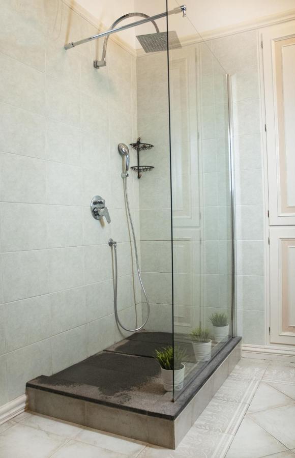 ナポリ Artis Domus Bed & Breakfast エクステリア 写真